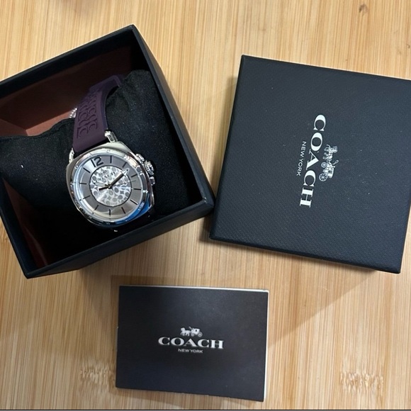 Coach Boyfriend Watch With 34mm Silver Face & Plum Coach Signatu Rubber … - Picture 5 of 5